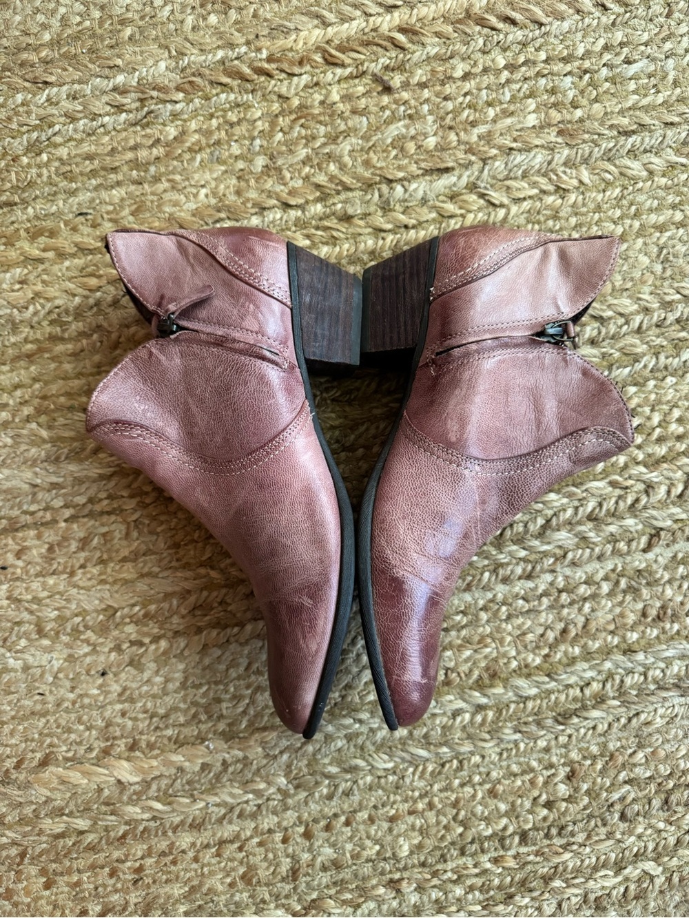 Women’s Ariat brown leather ankle boots - Picture 4 of 9